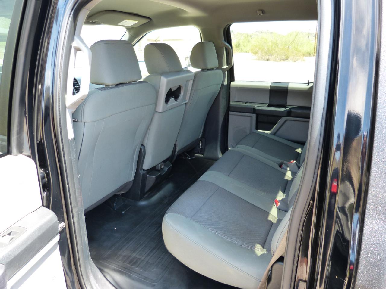 Ford F-150 XLT SuperCrew Short Bed 4WD 2017
