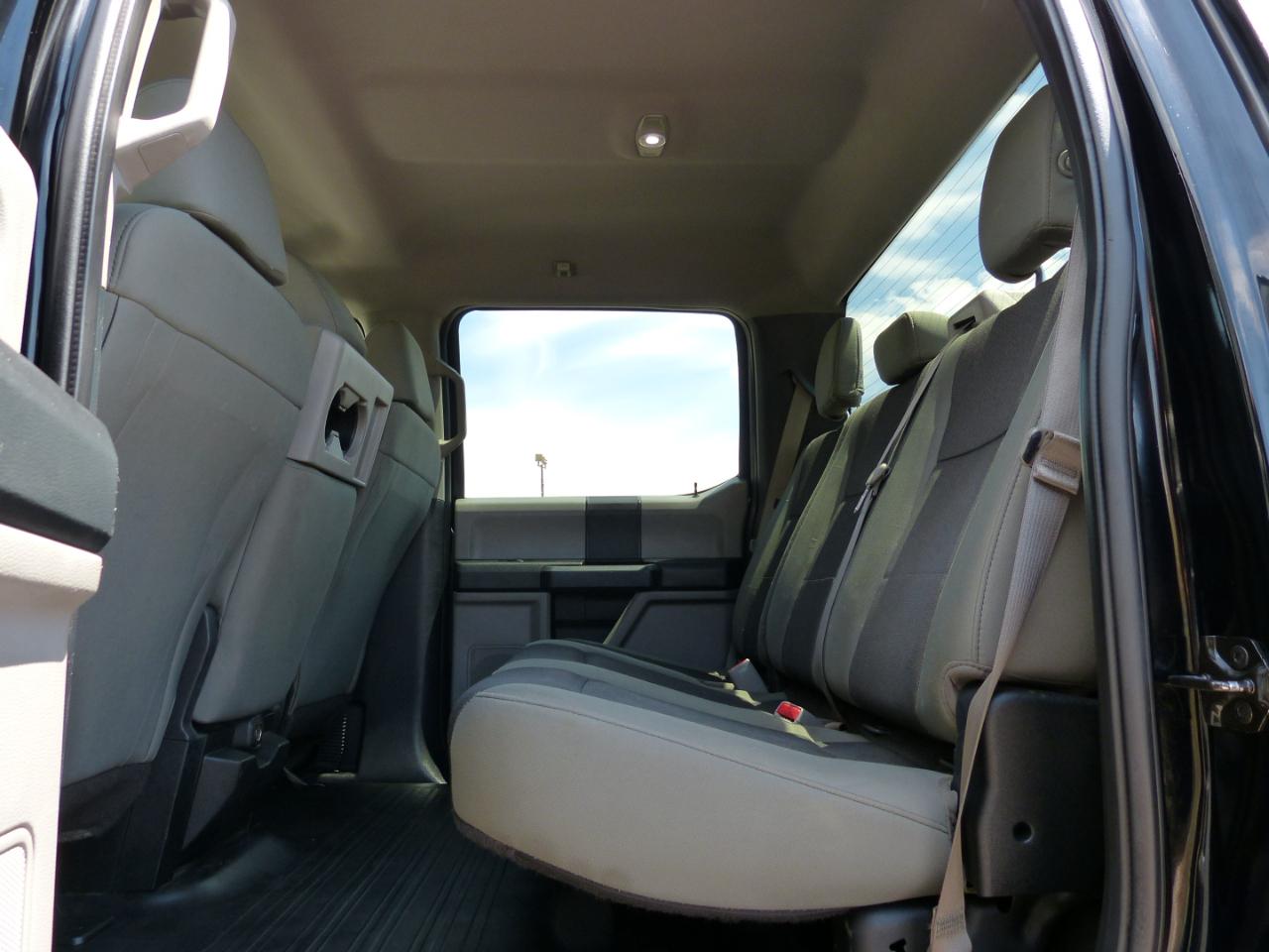 Ford F-150 XLT SuperCrew Short Bed 4WD 2017