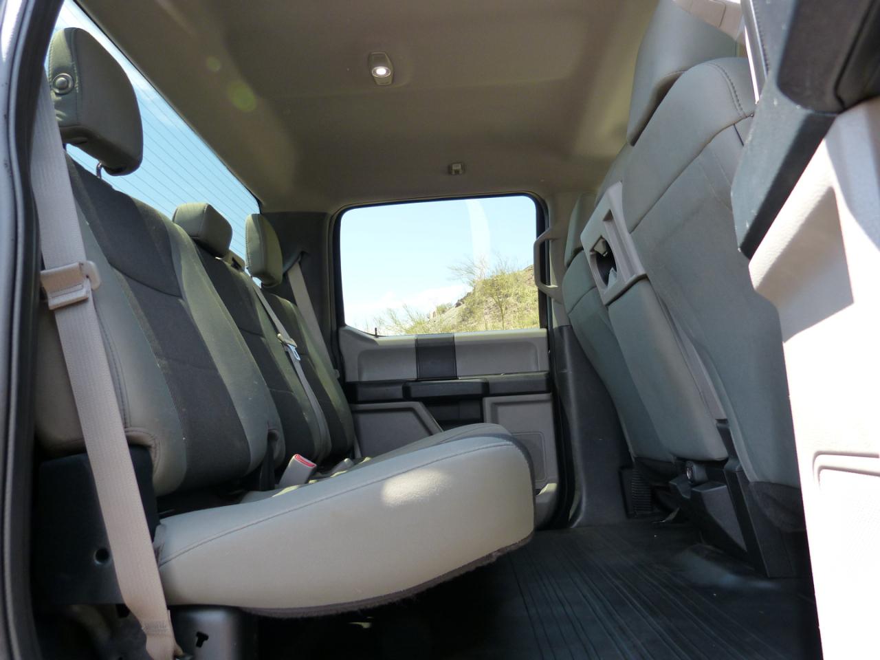 Ford F-150 XLT SuperCrew Short Bed 4WD 2017