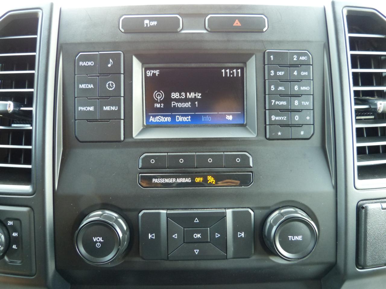 Ford F-150 XLT SuperCrew Short Bed 4WD 2017