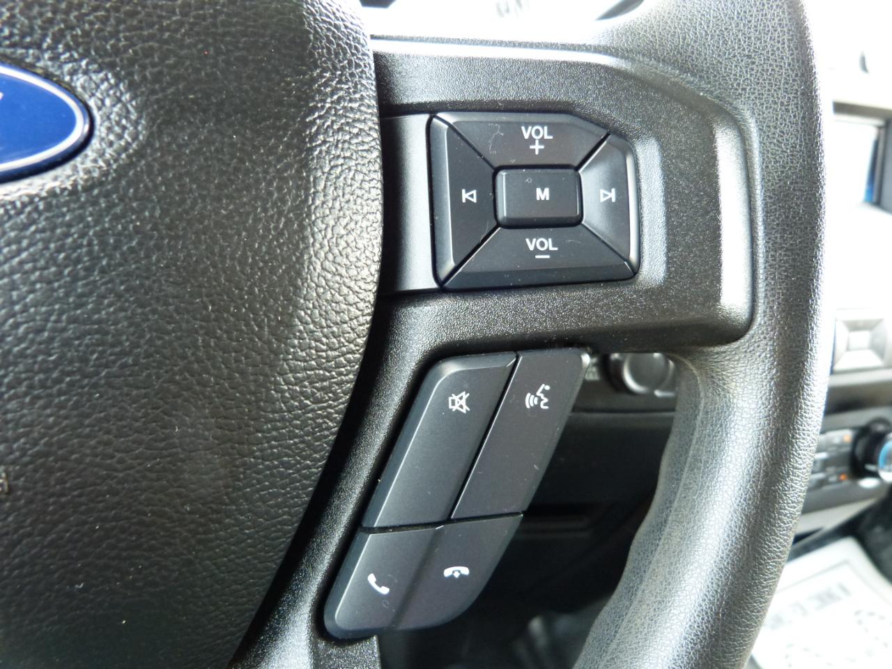 Ford F-150 XLT SuperCrew Short Bed 4WD 2017