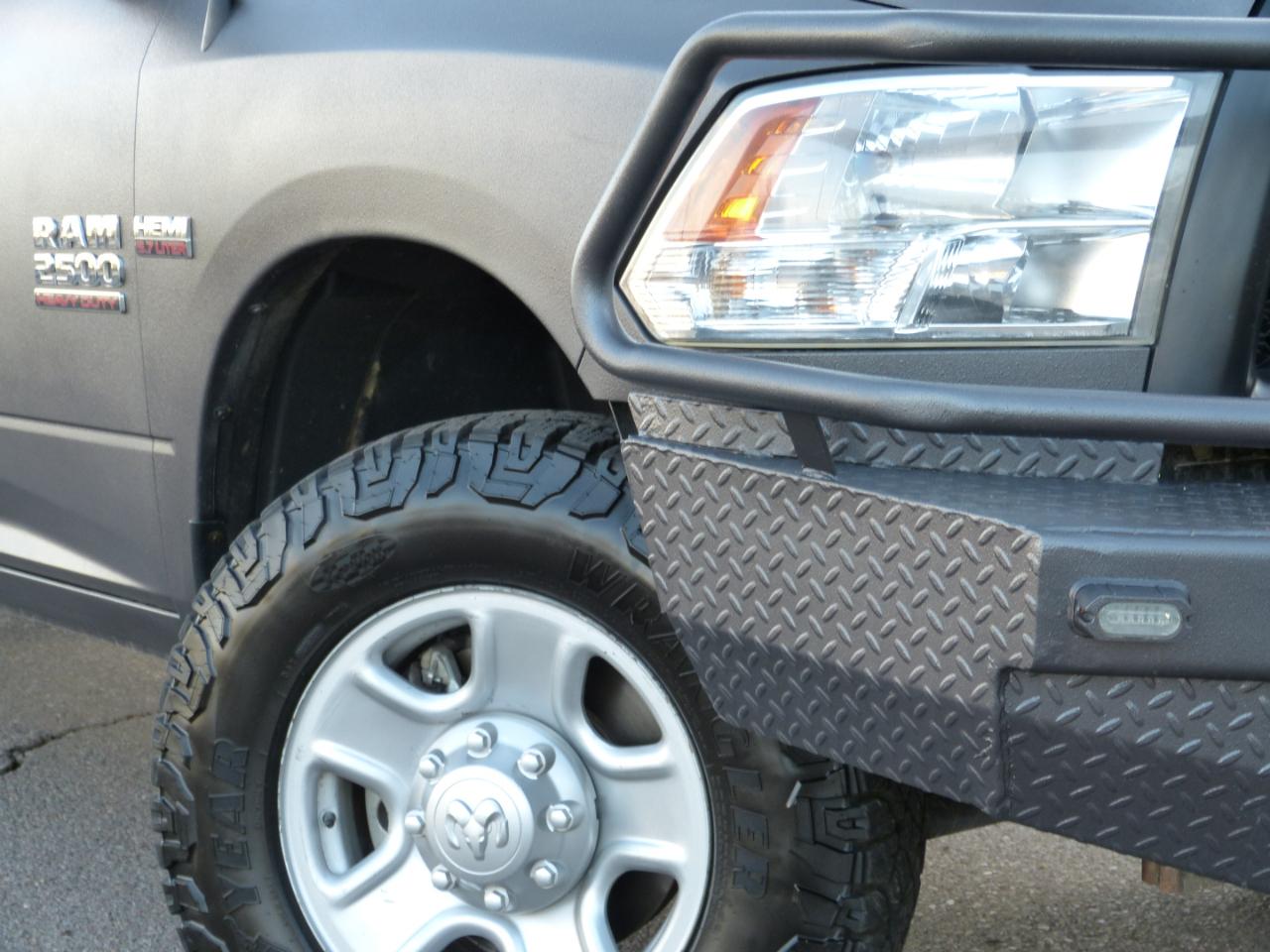 RAM 2500 Tradesman Crew Cab LWB 4WD 2016
