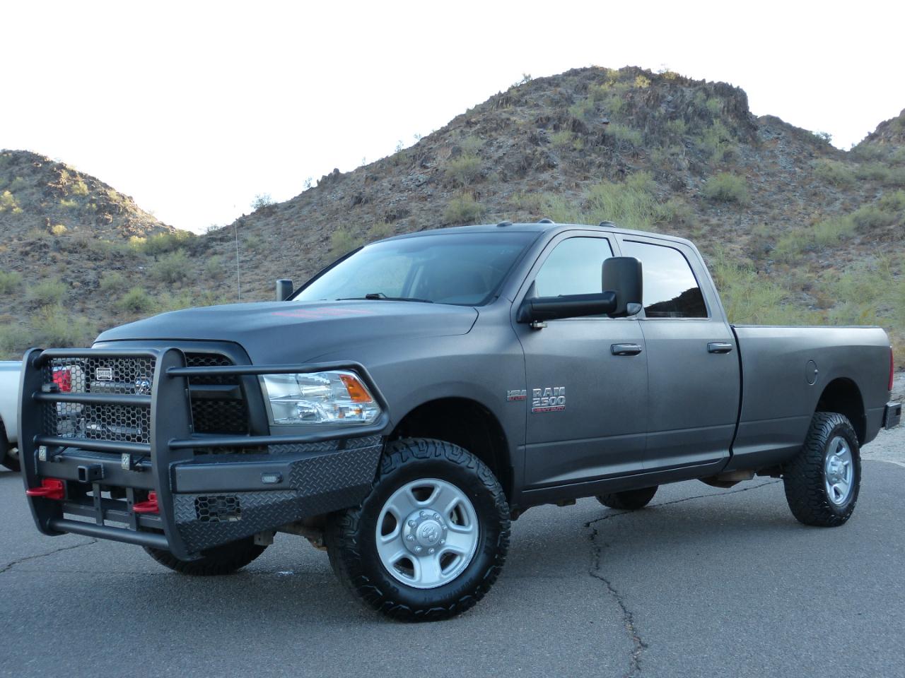 RAM 2500 Tradesman Crew Cab LWB 4WD 2016