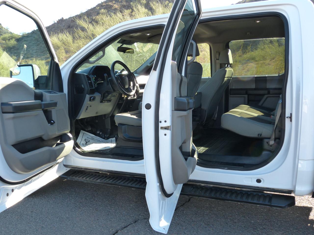 Ford F-150 4WD SuperCrew 150" XL 2020