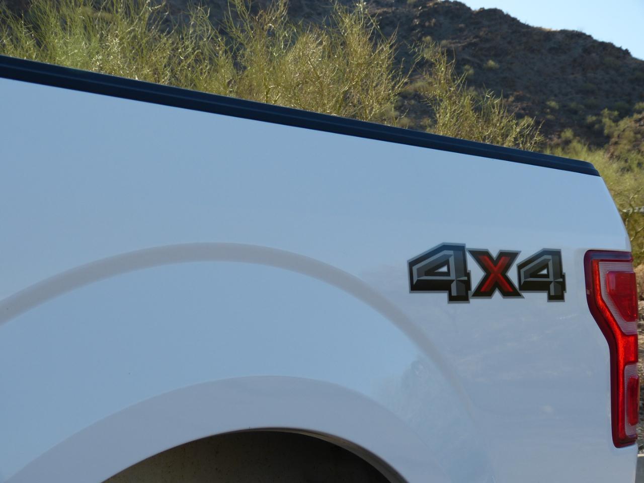 Ford F-150 4WD SuperCrew 150" XL 2020