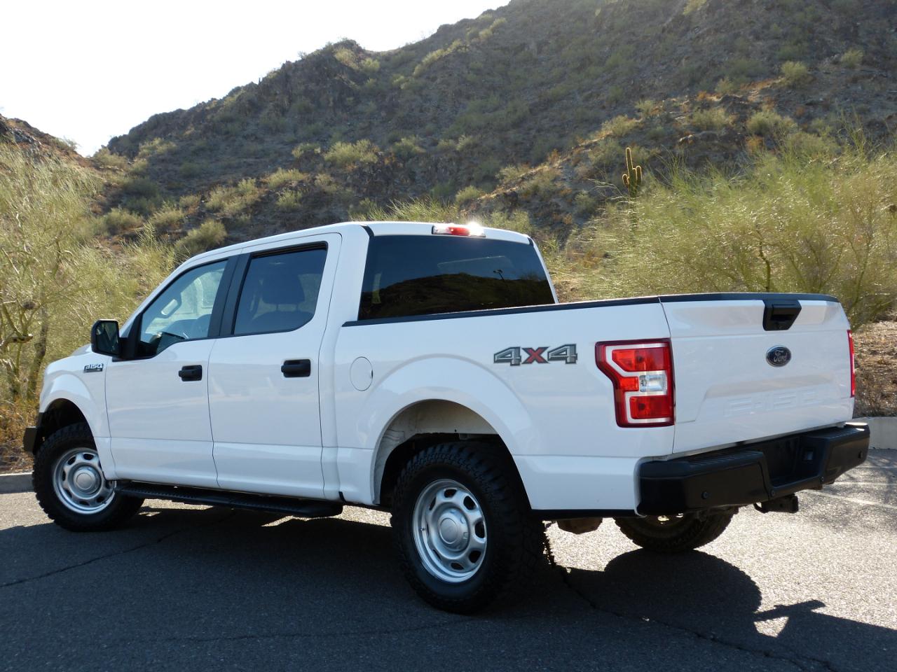 Ford F-150 4WD SuperCrew 150" XL 2020