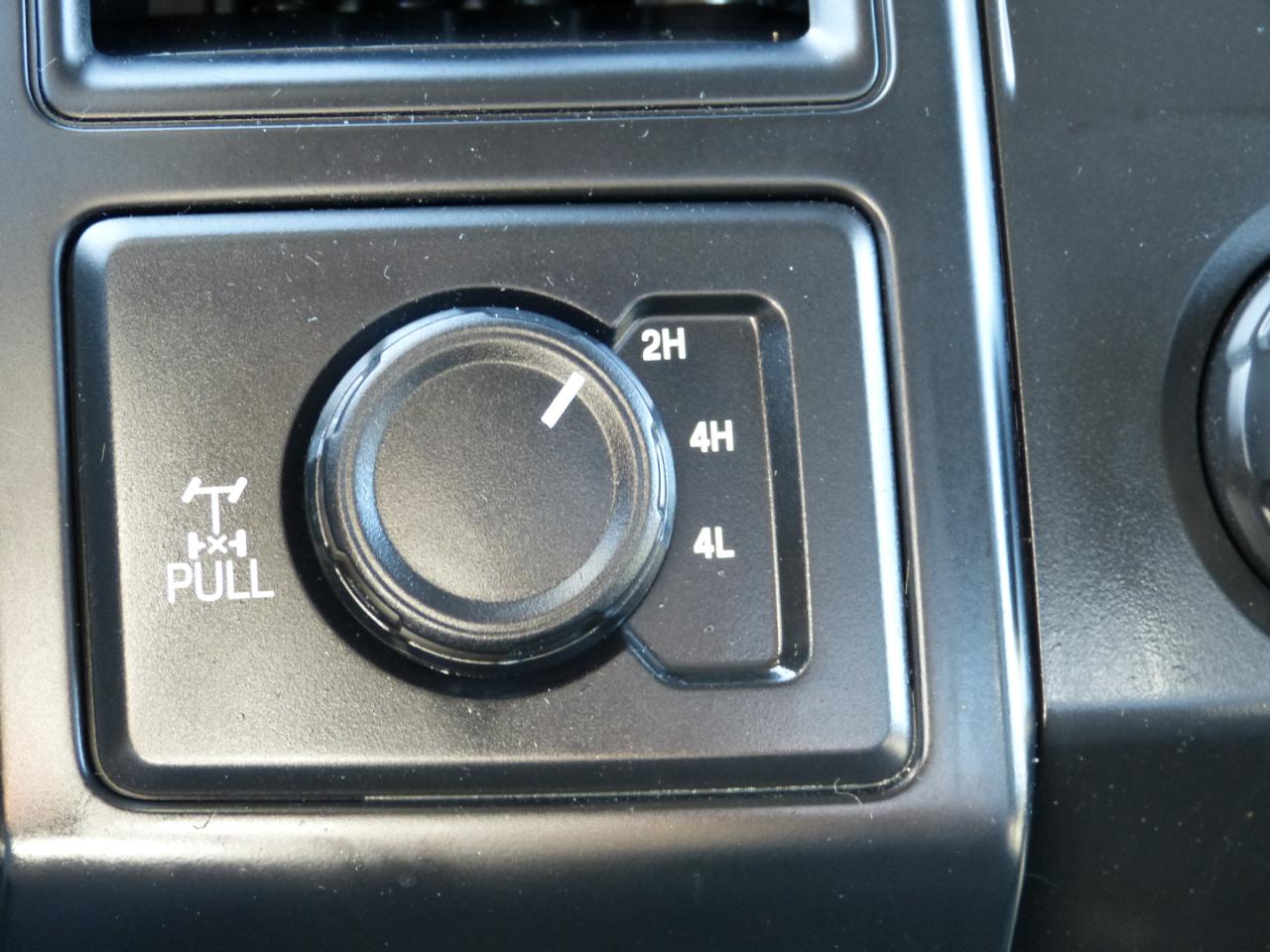 Ford F-150 4WD SuperCrew 150" XL 2020