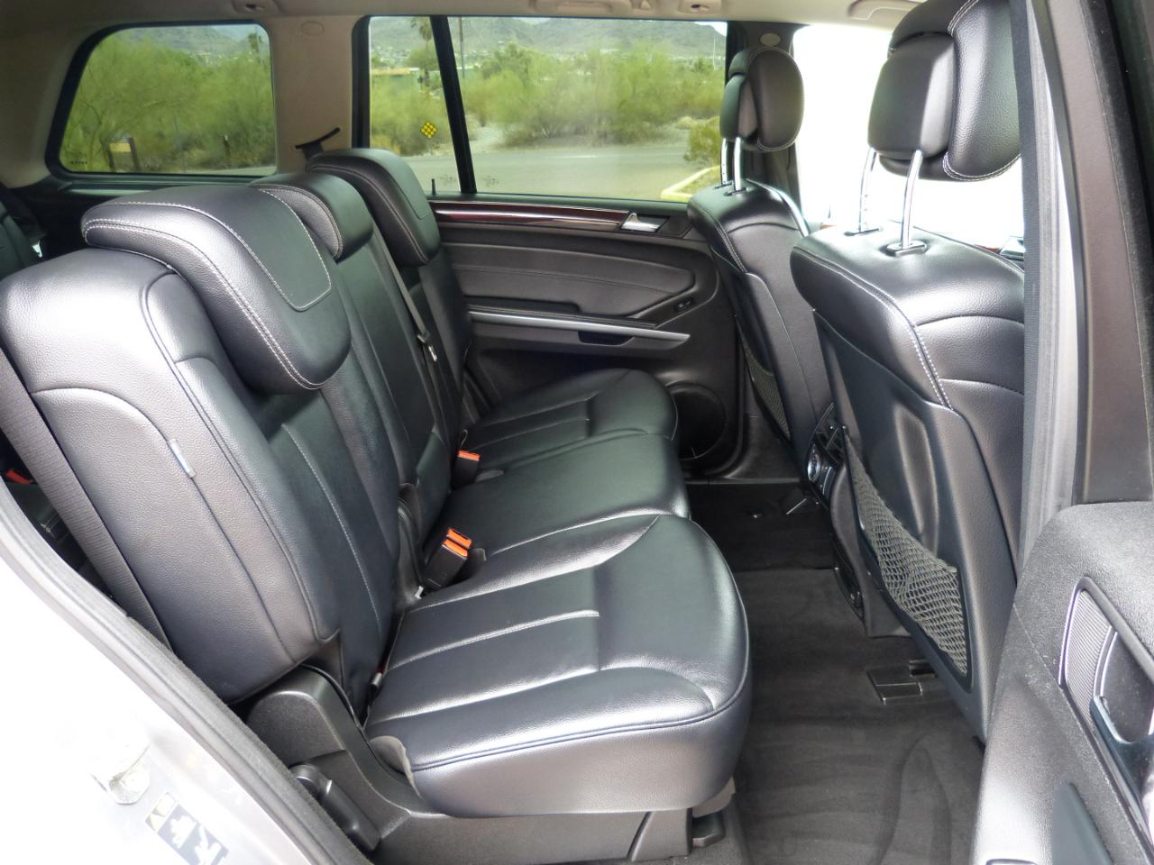 Mercedes-Benz GL-Class GL350 BlueTEC 2012