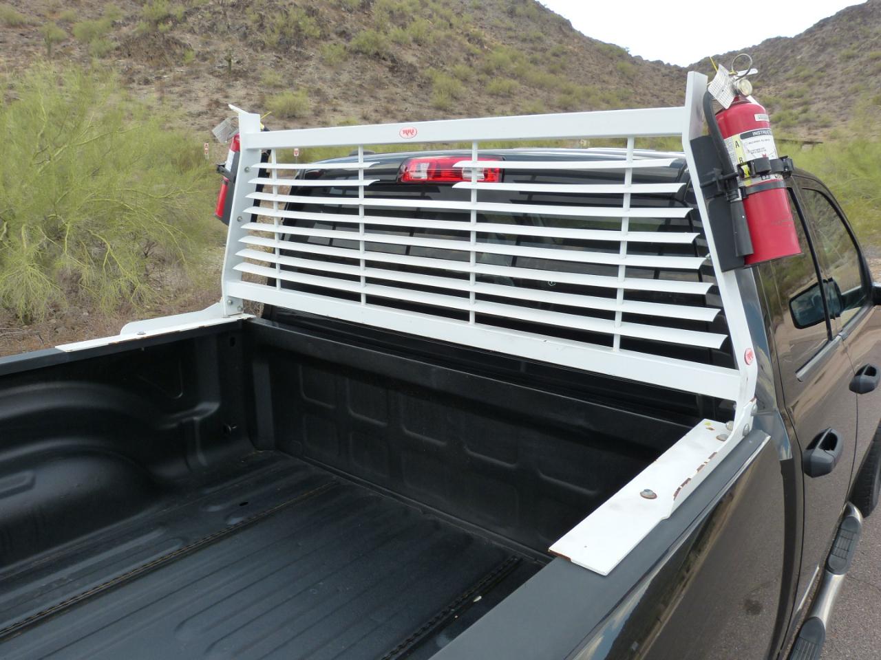 RAM 1500 Tradesman Quad Cab 4WD 2016