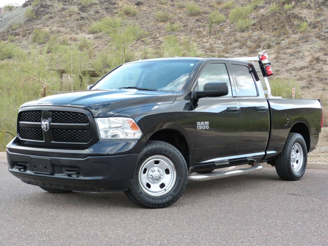 RAM 1500 Tradesman Quad Cab 4WD 2016