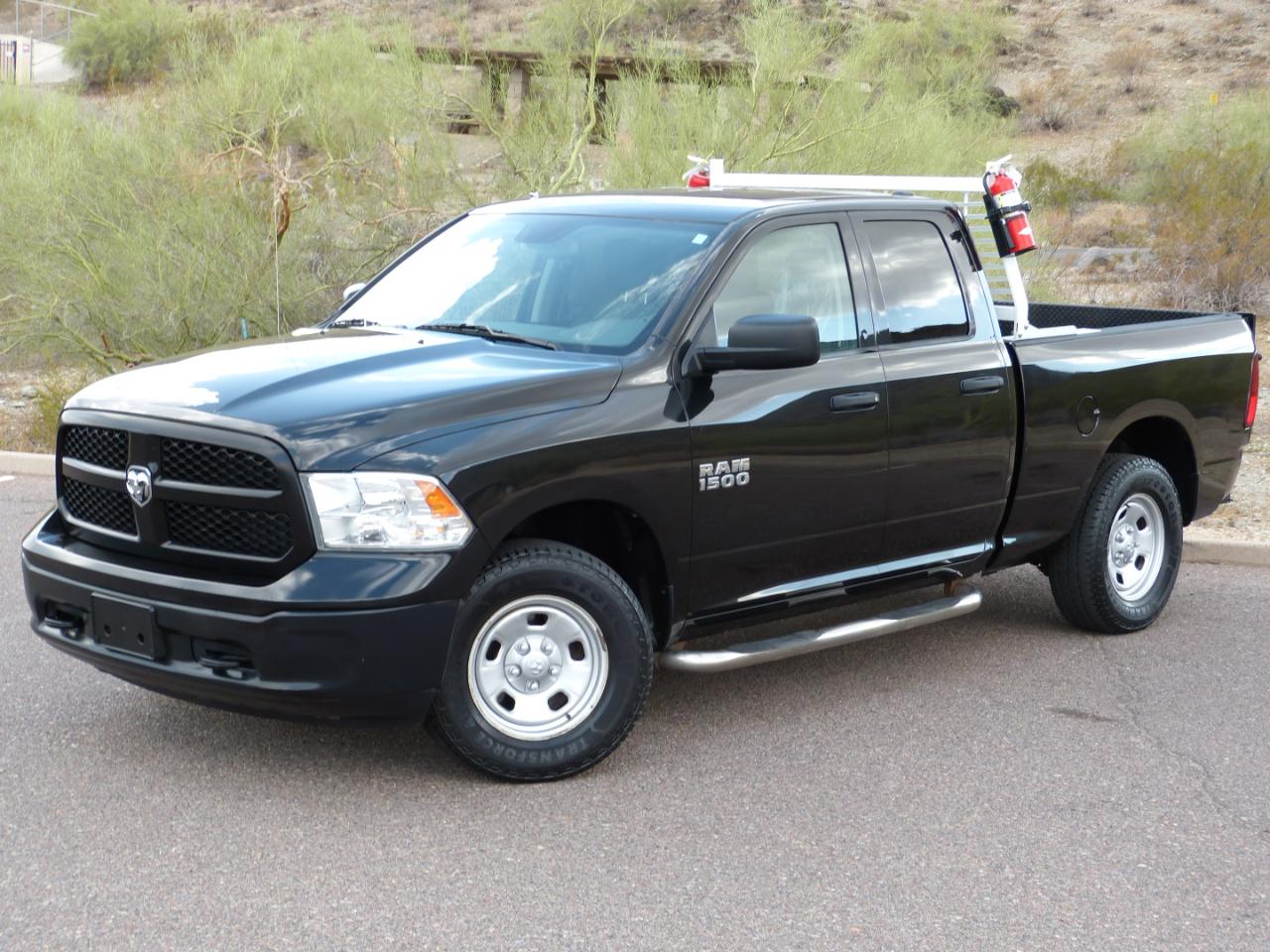 RAM 1500 Tradesman Quad Cab 4WD 2016