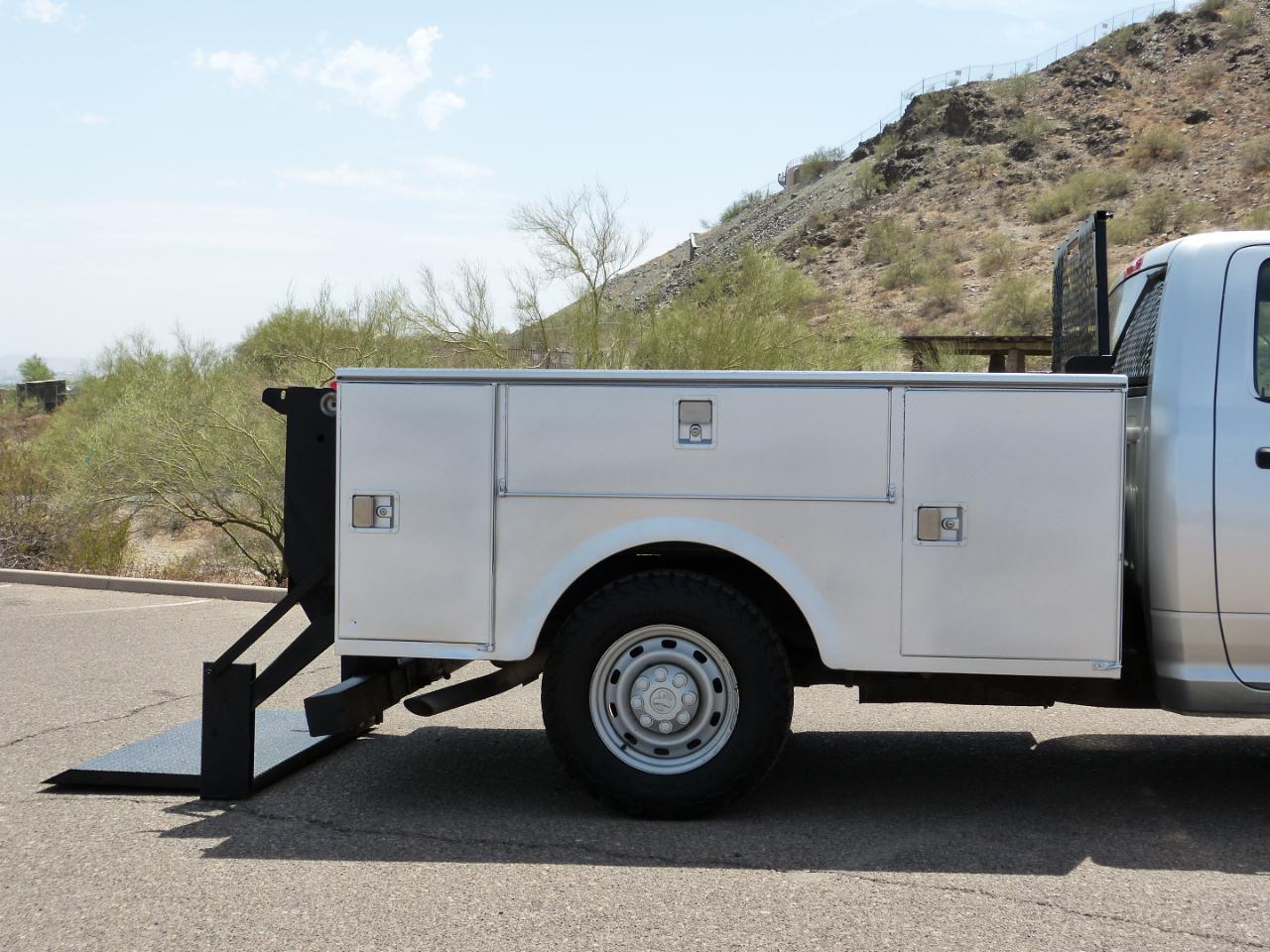 RAM 2500 ST 2WD 2012