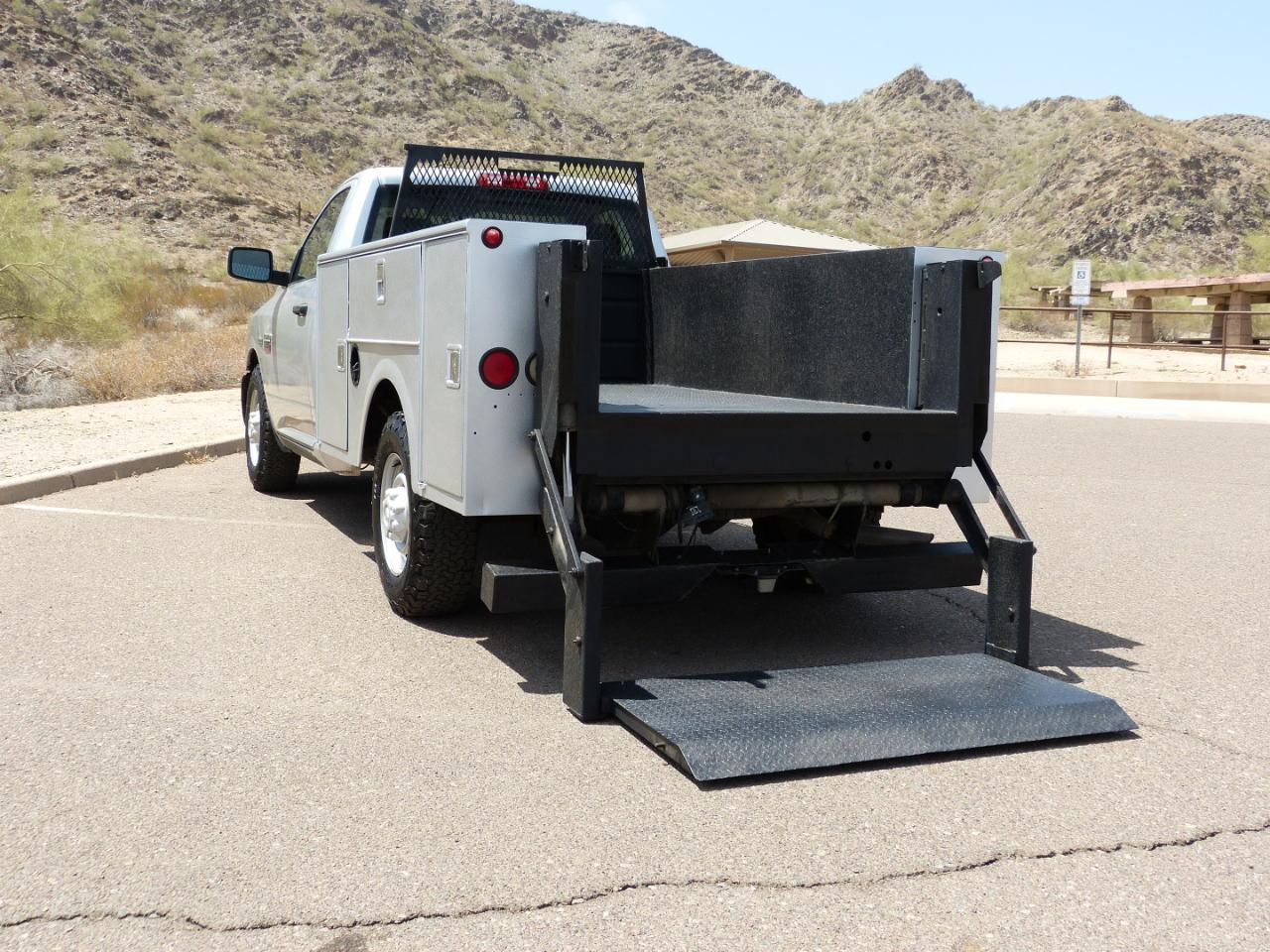 RAM 2500 ST 2WD 2012