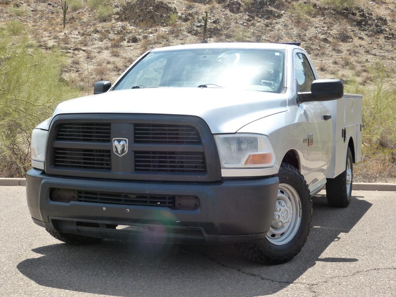 RAM 2500 ST 2WD 2012