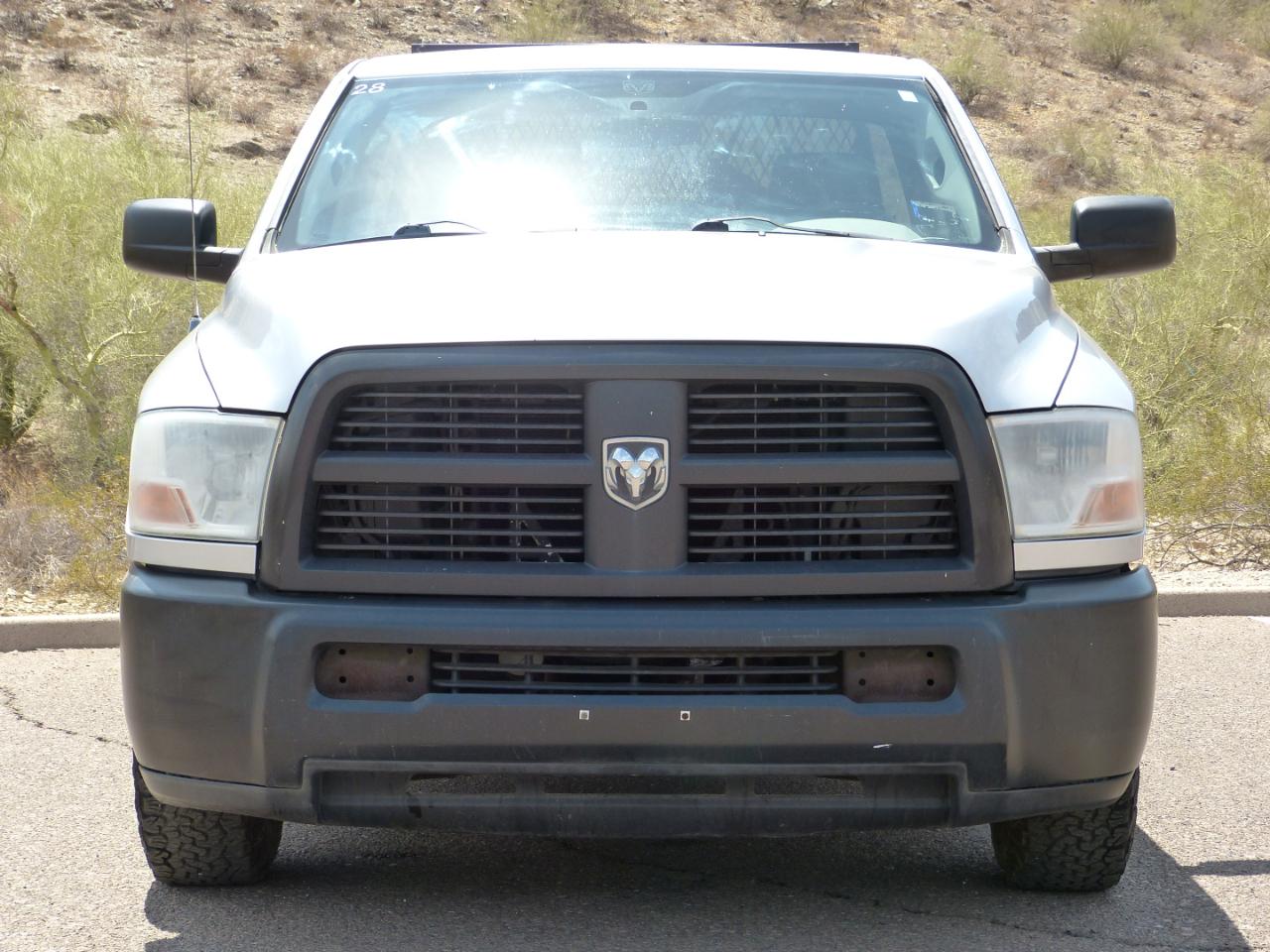 RAM 2500 ST 2WD 2012