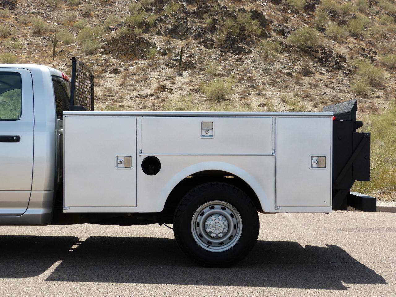 RAM 2500 ST 2WD 2012