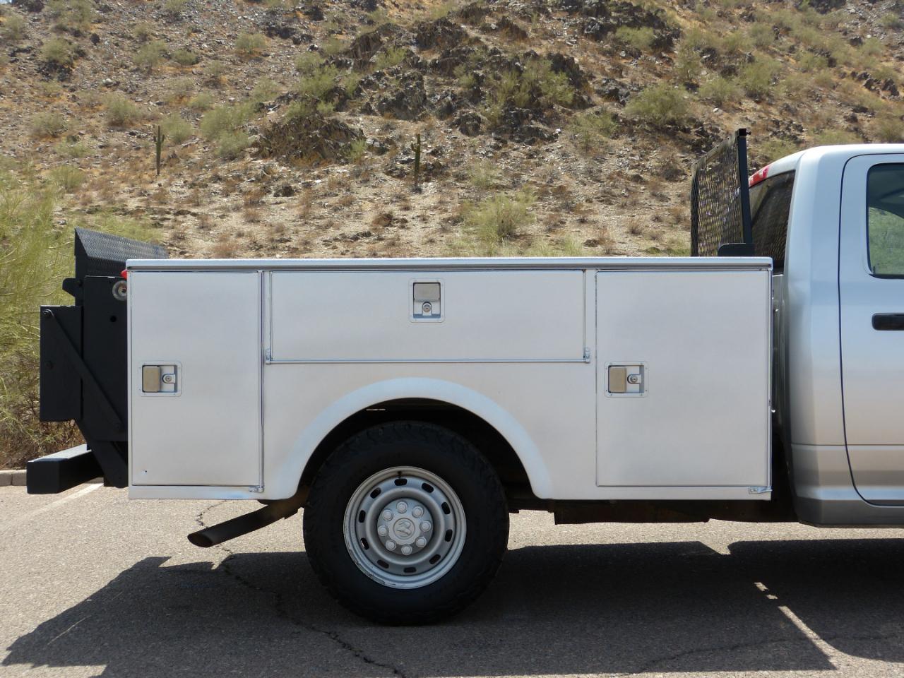 RAM 2500 ST 2WD 2012