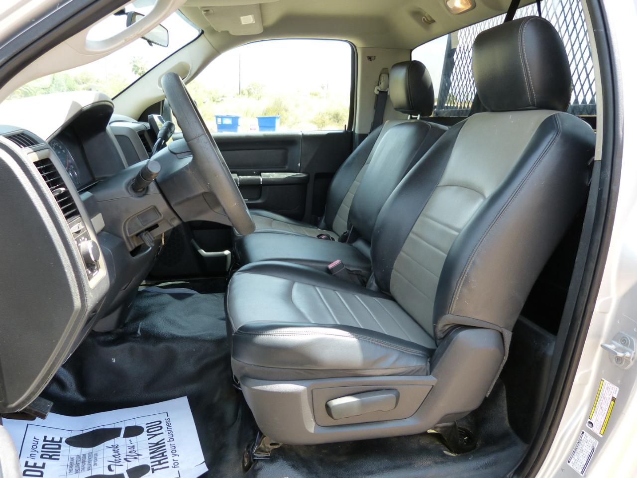 RAM 2500 ST 2WD 2012