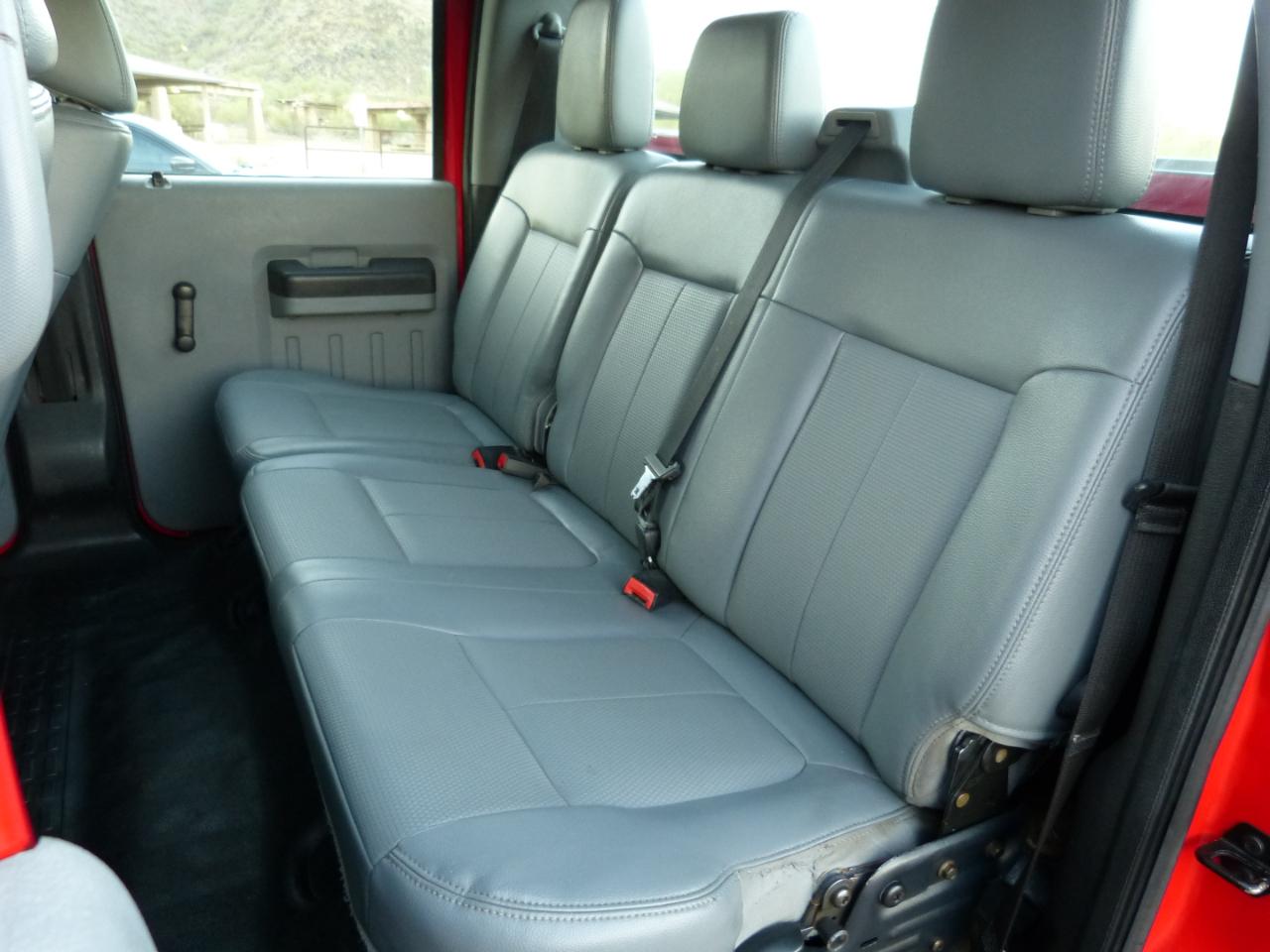 Ford F-250 SD XL SuperCab 4WD 2013