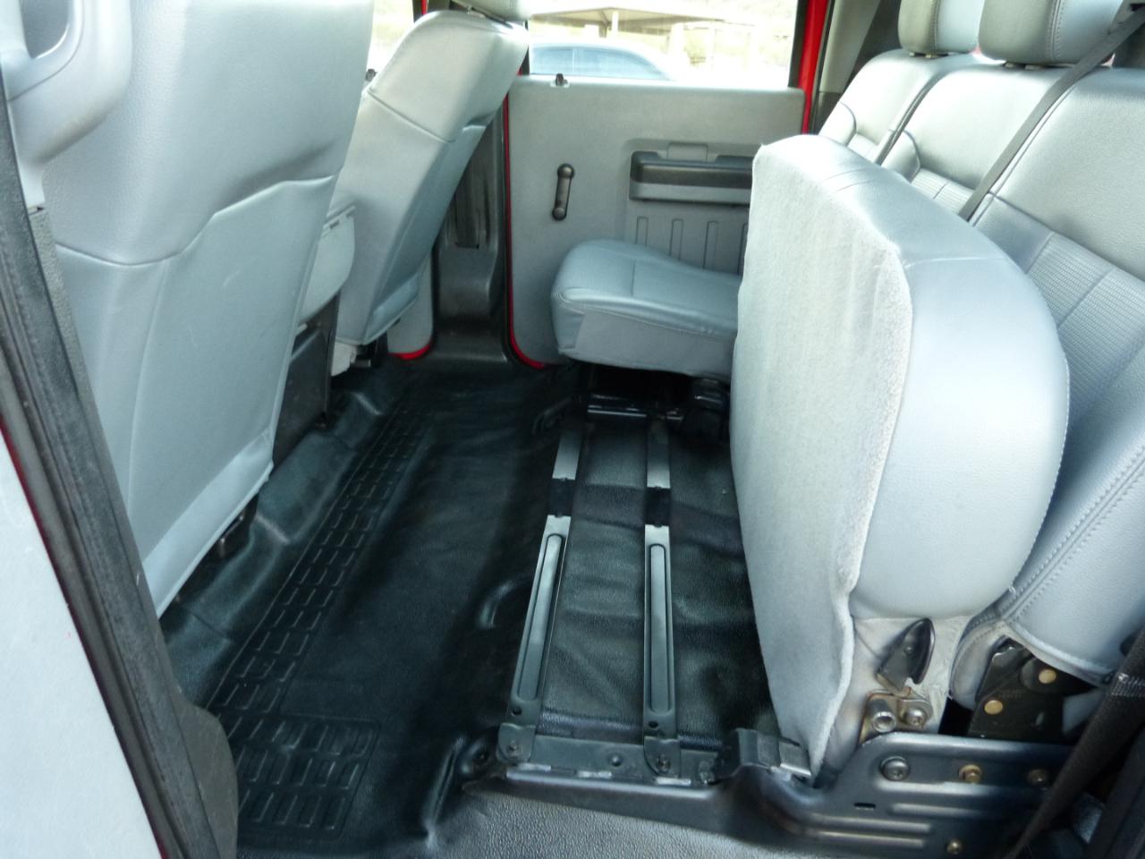 Ford F-250 SD XL SuperCab 4WD 2013