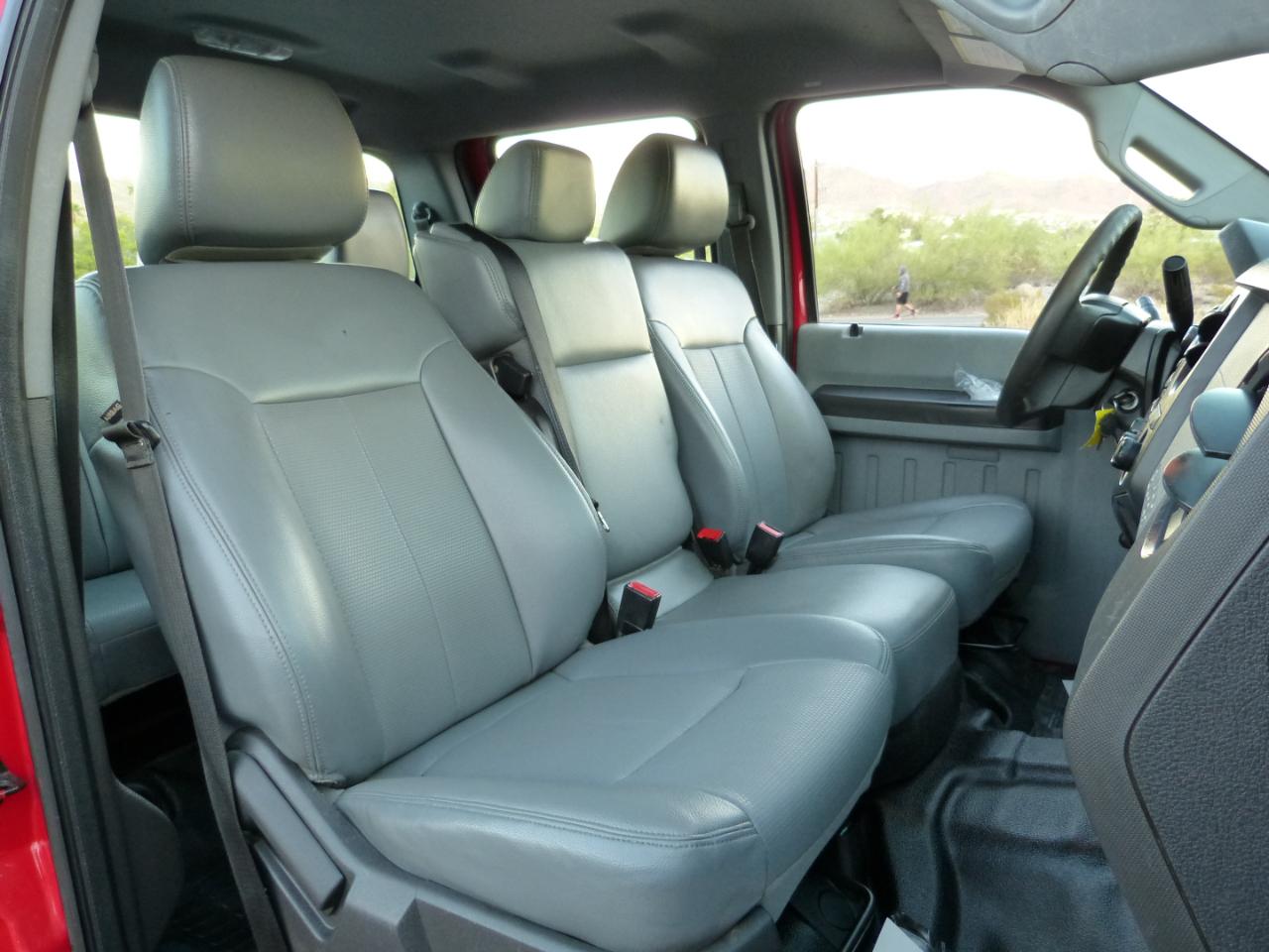 Ford F-250 SD XL SuperCab 4WD 2013
