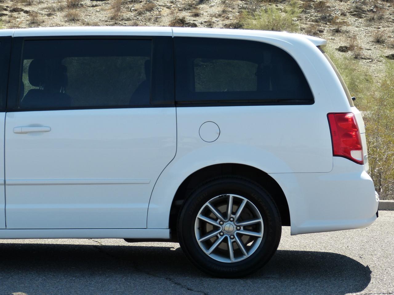 Dodge Grand Caravan SE 2016