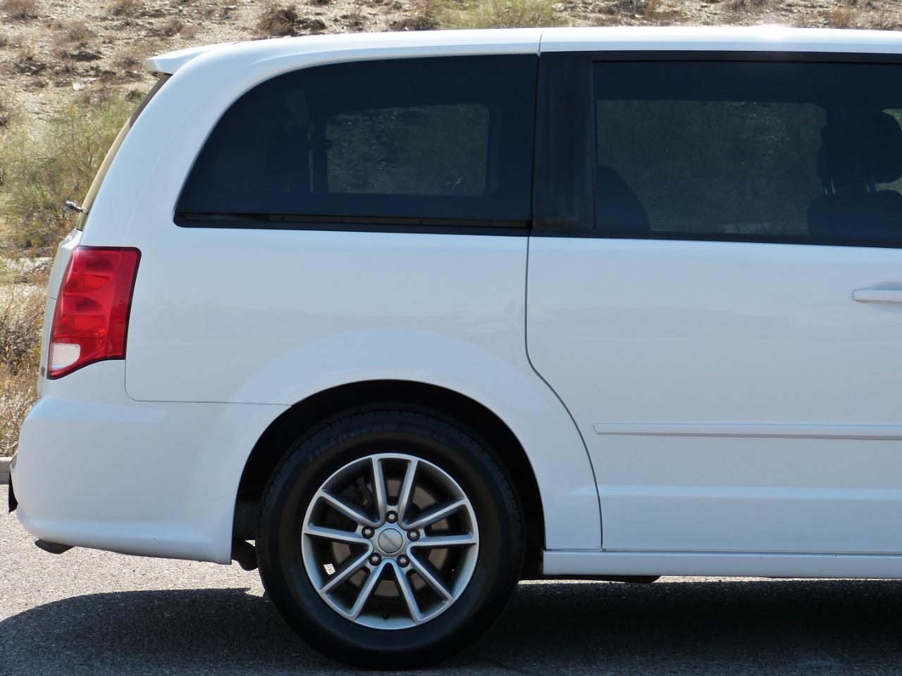 Dodge Grand Caravan SE 2016