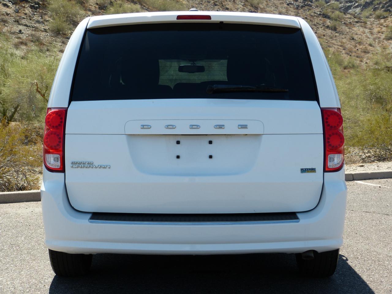 Dodge Grand Caravan SE 2016