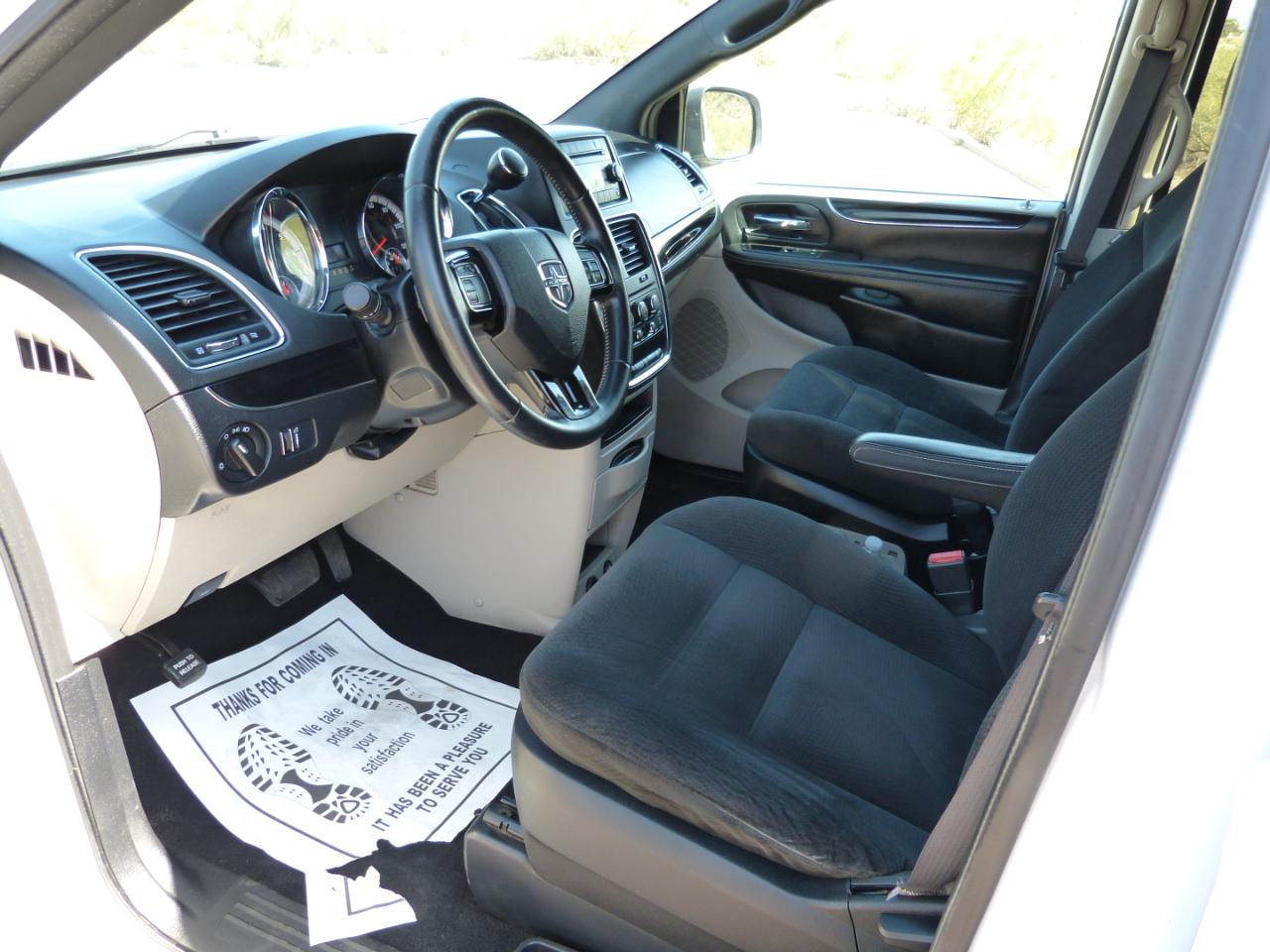 Dodge Grand Caravan SE 2016