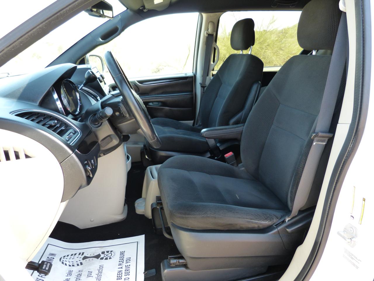 Dodge Grand Caravan SE 2016