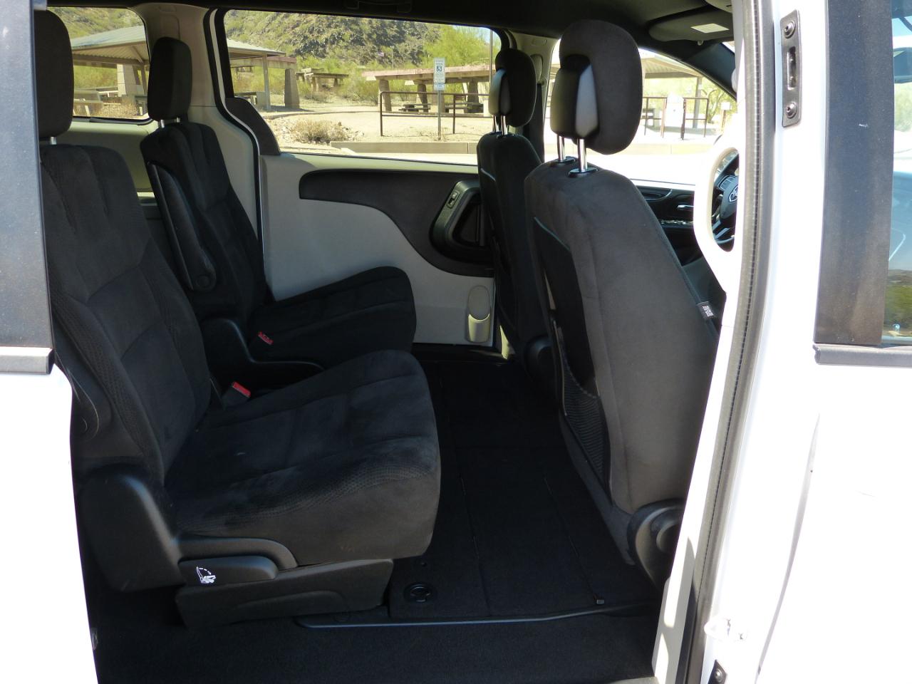 Dodge Grand Caravan SE 2016