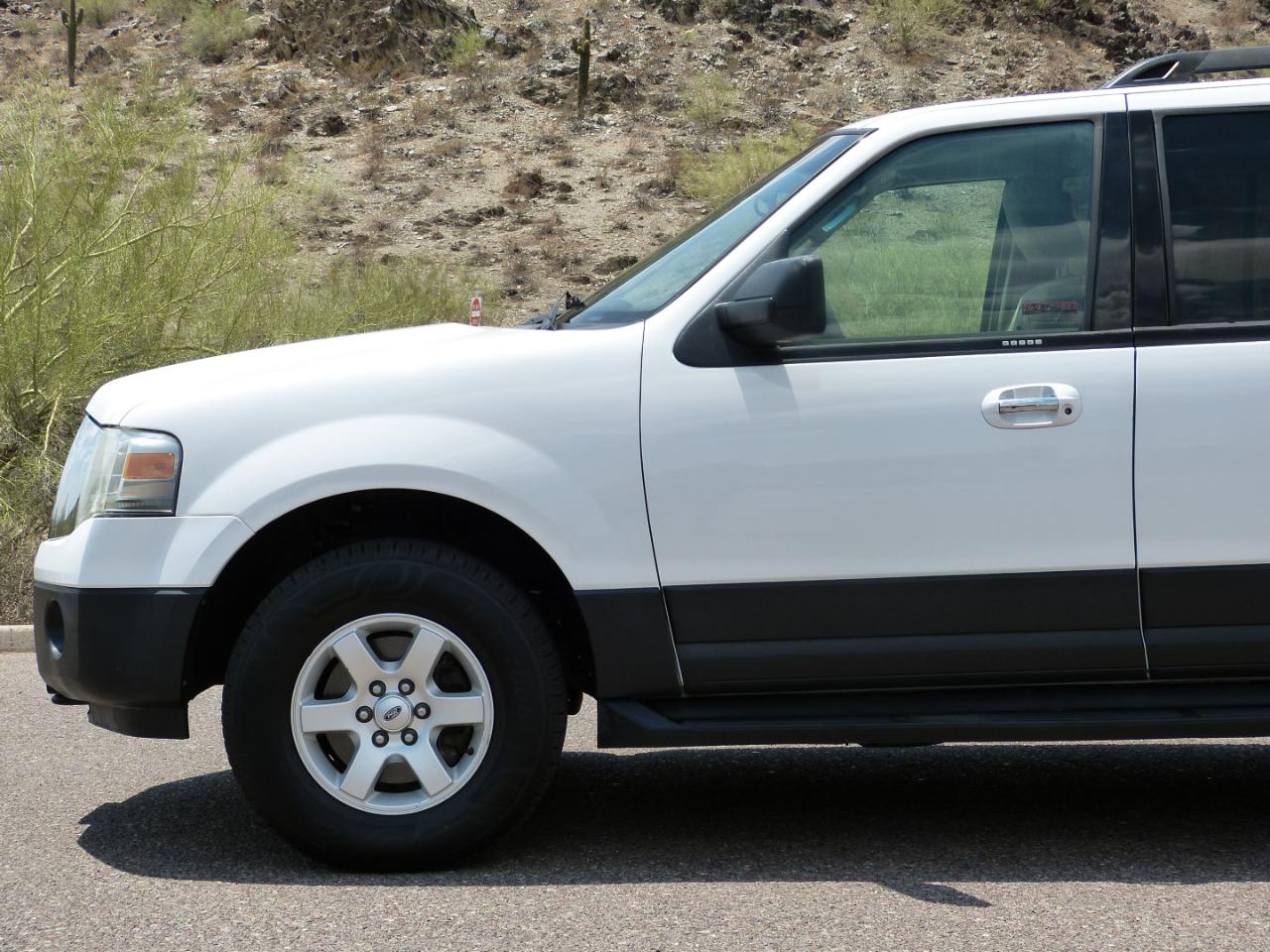 Ford Expedition XL 4WD 2013