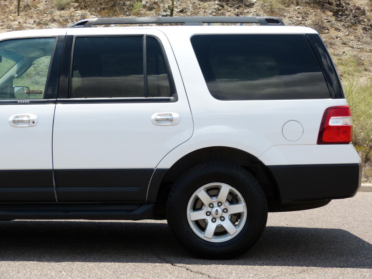 Ford Expedition XL 4WD 2013