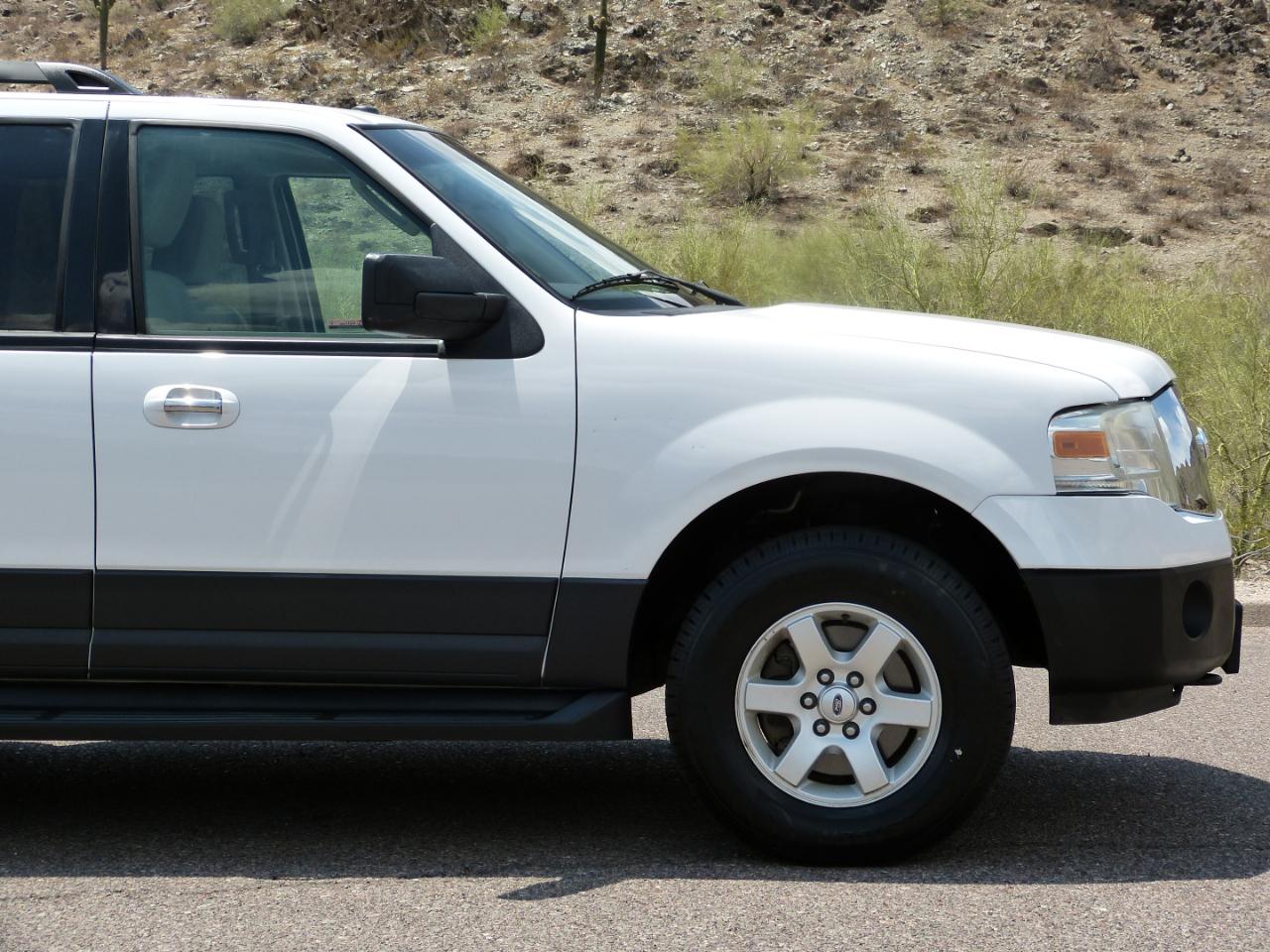 Ford Expedition XL 4WD 2013