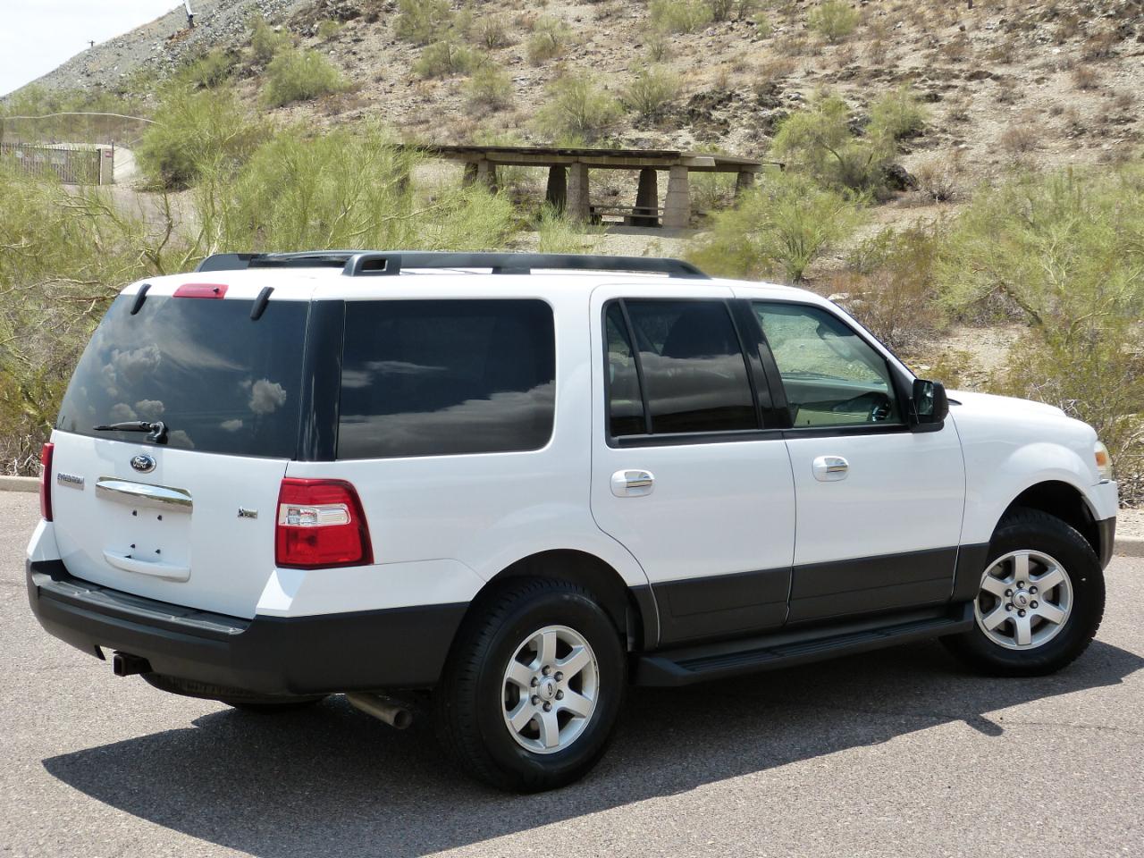 Ford Expedition XL 4WD 2013