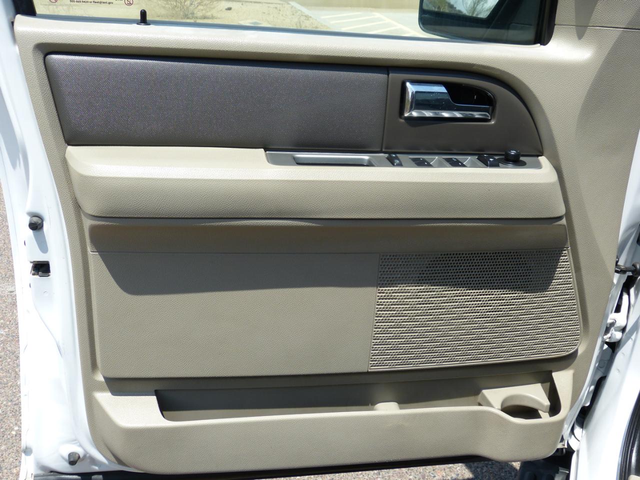 Ford Expedition XL 4WD 2013