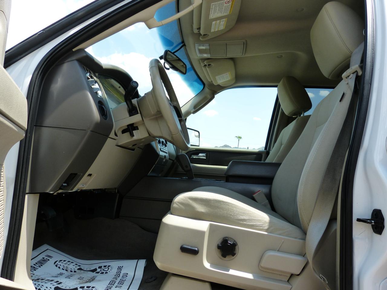 Ford Expedition XL 4WD 2013