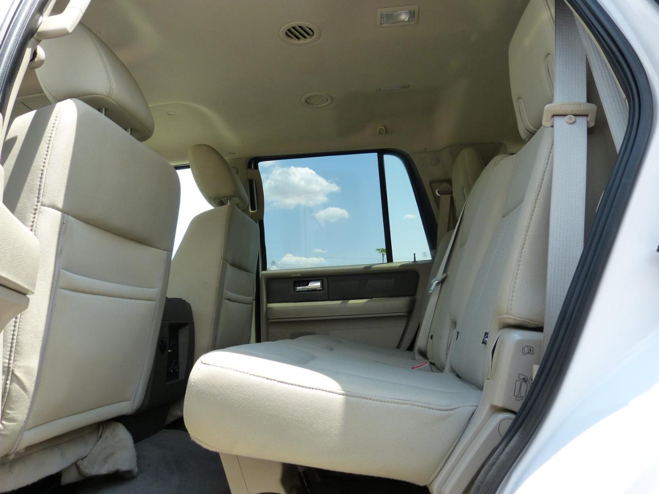 Ford Expedition XL 4WD 2013