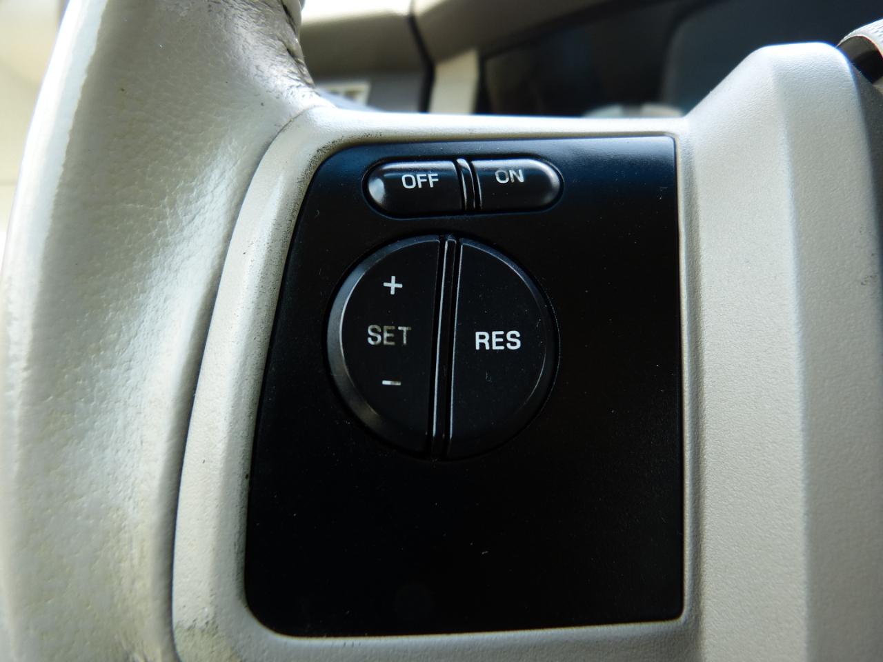 Ford Expedition XL 4WD 2013