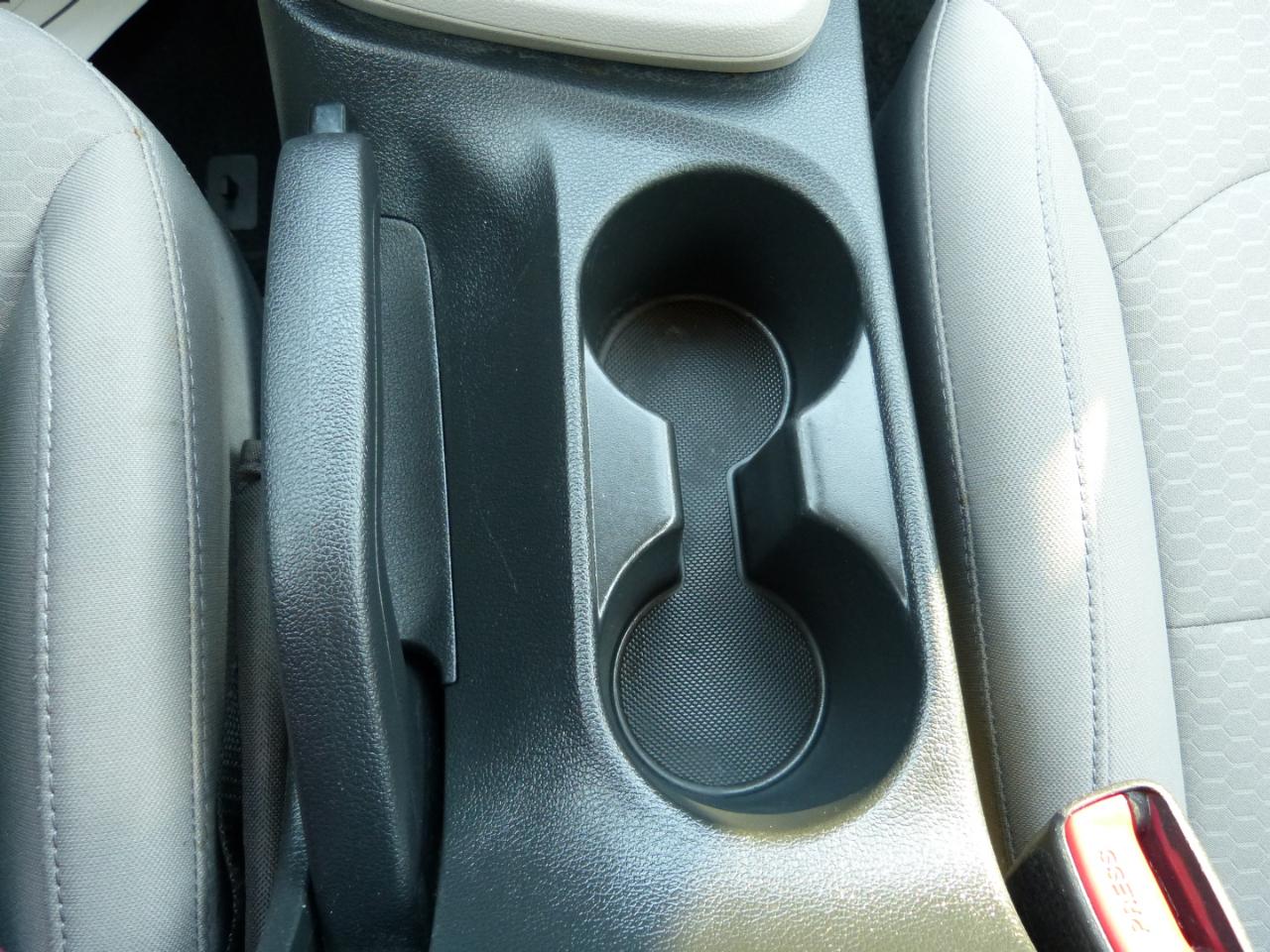 Hyundai Elantra SE 6M 2020