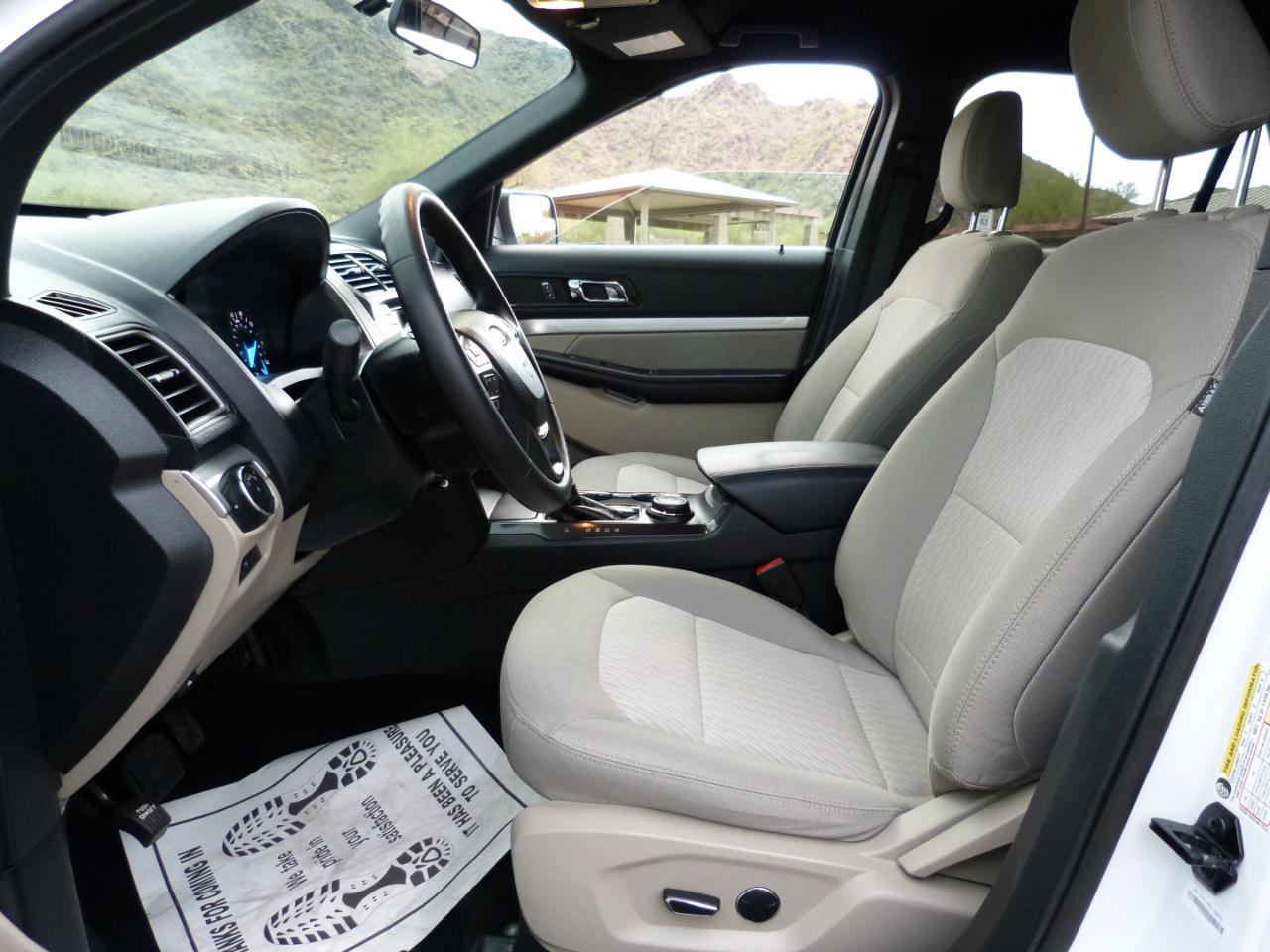 Ford Explorer XLT 4WD 2018