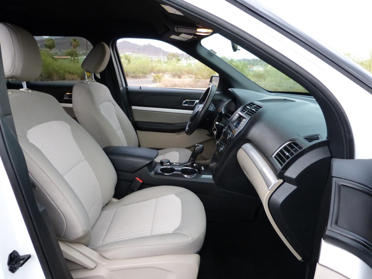 Ford Explorer XLT 4WD 2018