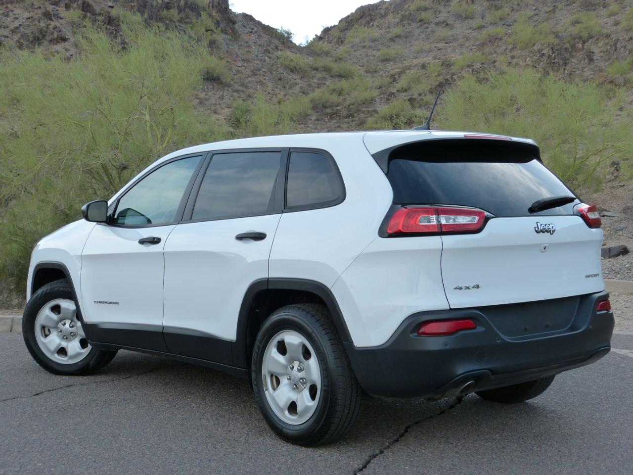 Jeep Cherokee Sport 4WD 2017