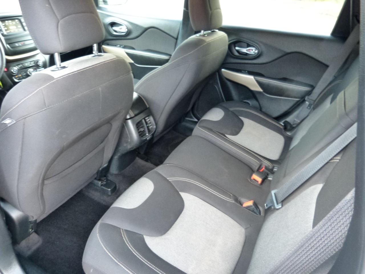 Jeep Cherokee Sport 4WD 2017