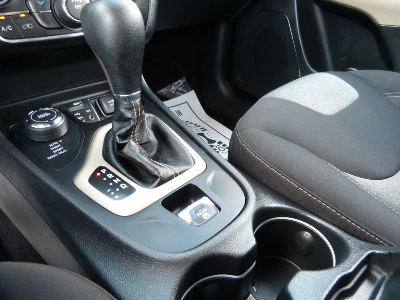 Jeep Cherokee Sport 4WD 2017