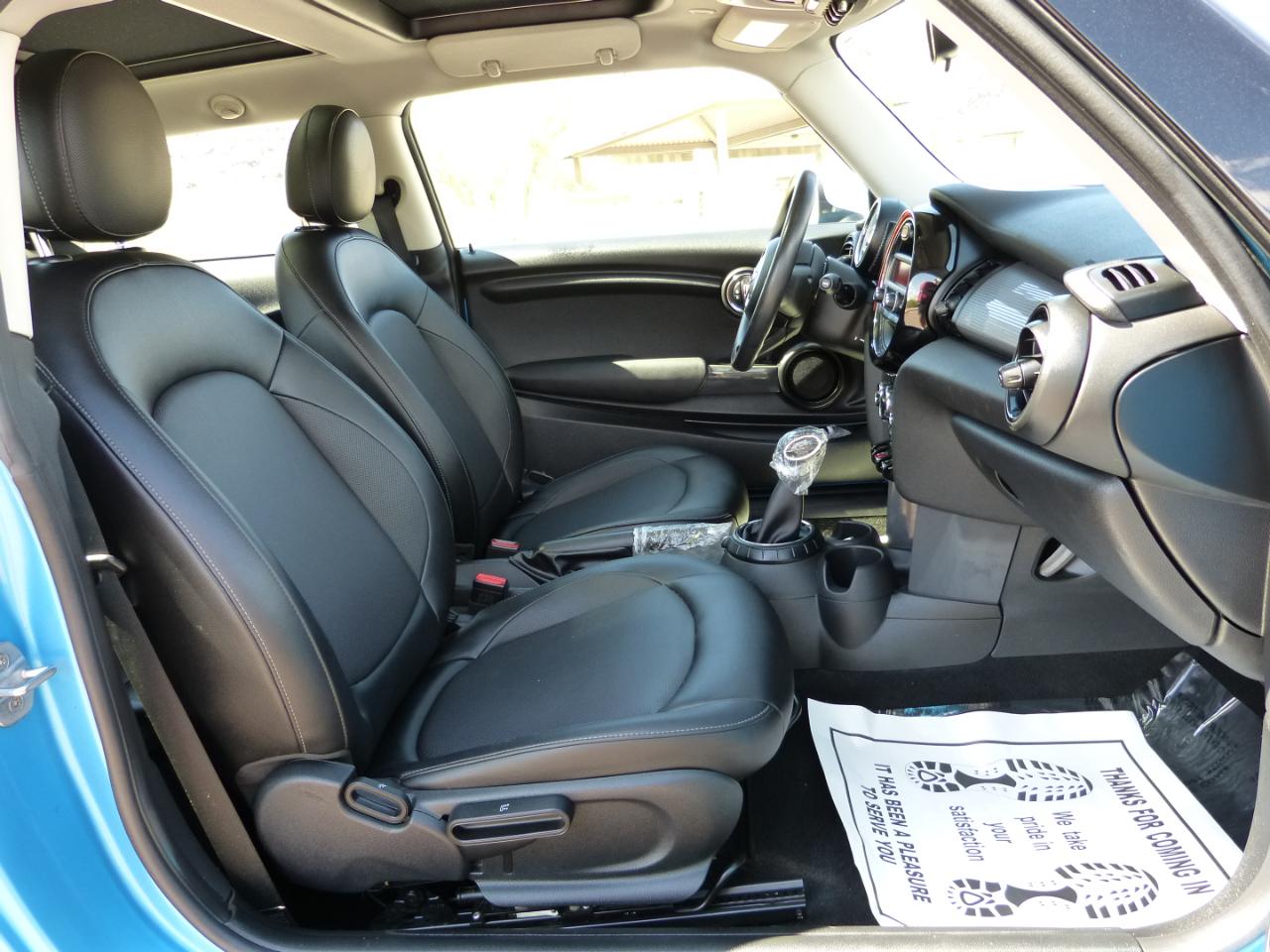 MINI Cooper 3-Door 2016