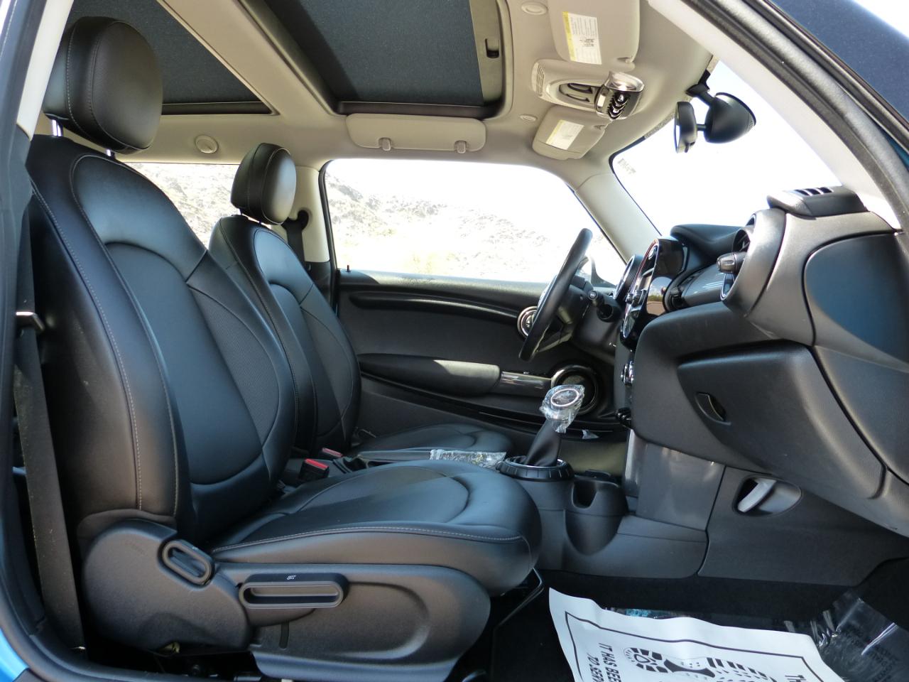 MINI Cooper 3-Door 2016