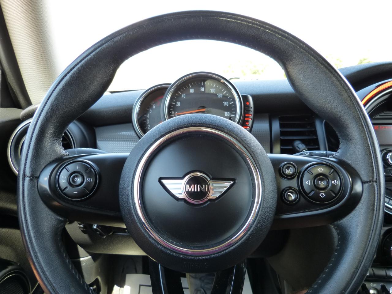 MINI Cooper 3-Door 2016