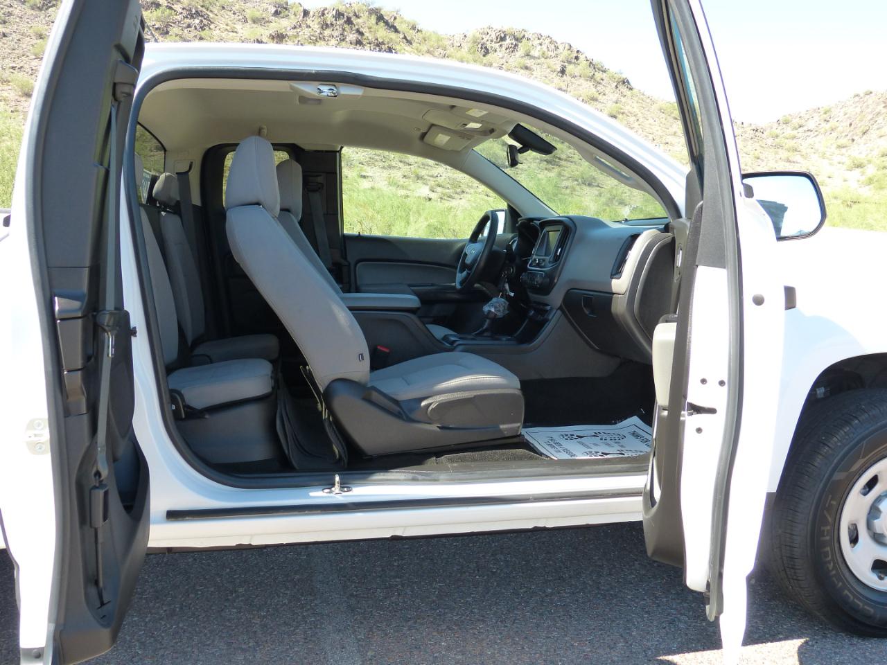 Chevrolet Colorado photo 18
