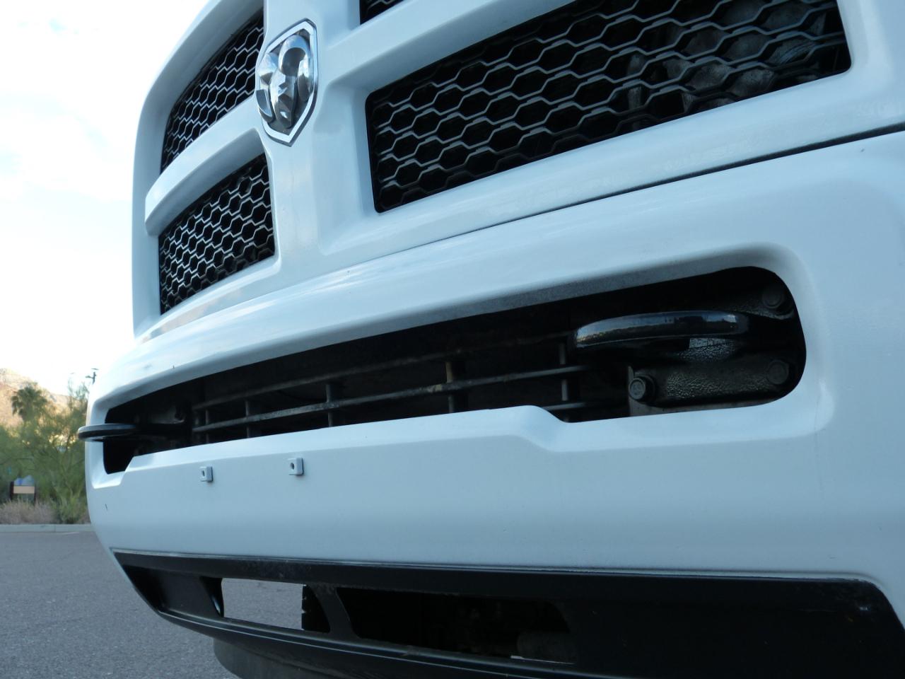 RAM 3500 Tradesman Crew Cab 4WD DRW 2016